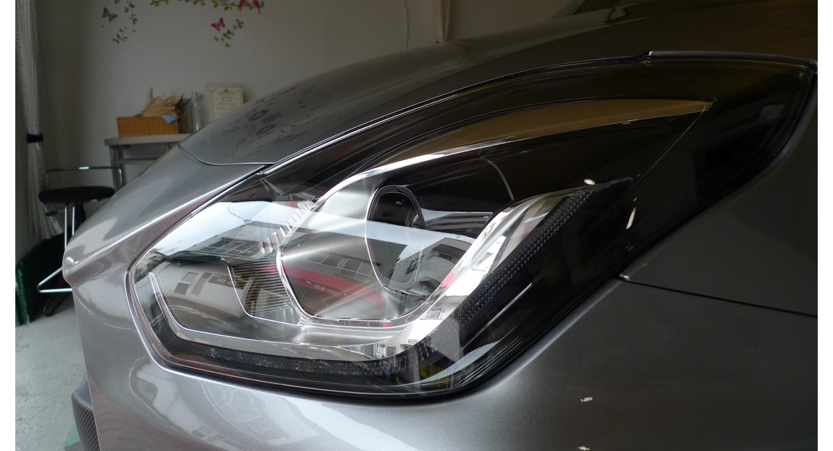 ヘッドライトコーティング