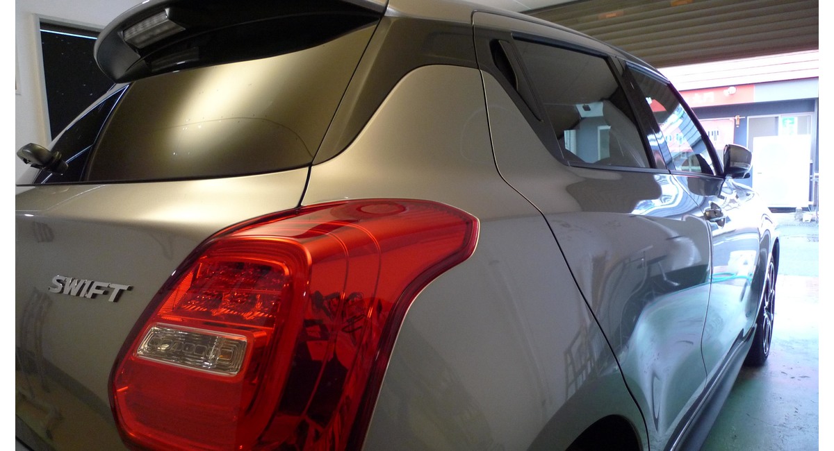 バリアクリスタルファーストの艶