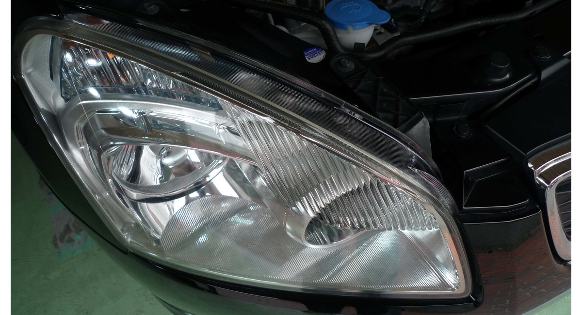 デュアリスのヘッドライト