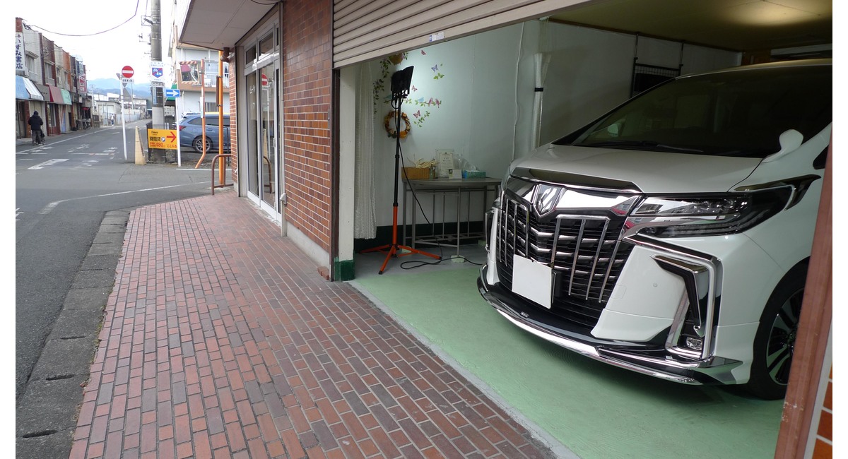 アルファード