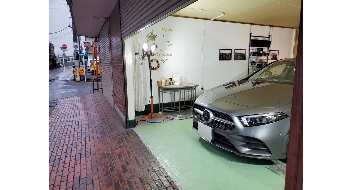 ベンツＡクラスセダン