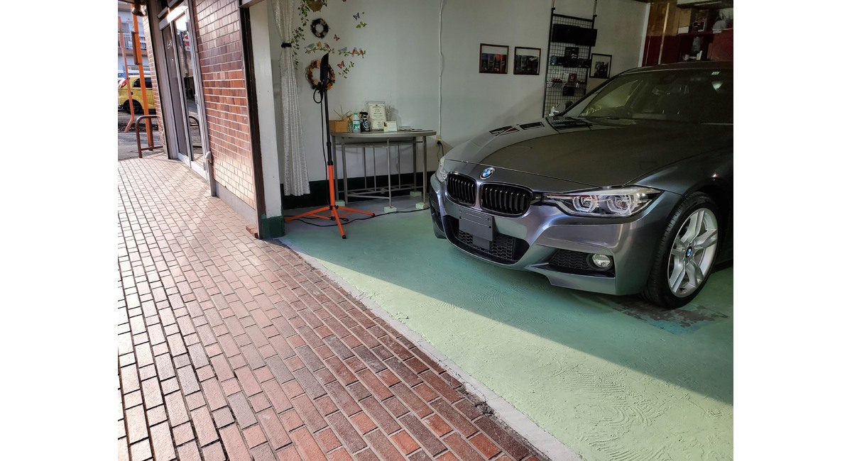 bmw320i（Ｆ30）