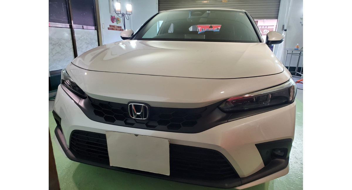 ホンダ・シビックにガラスコーティング