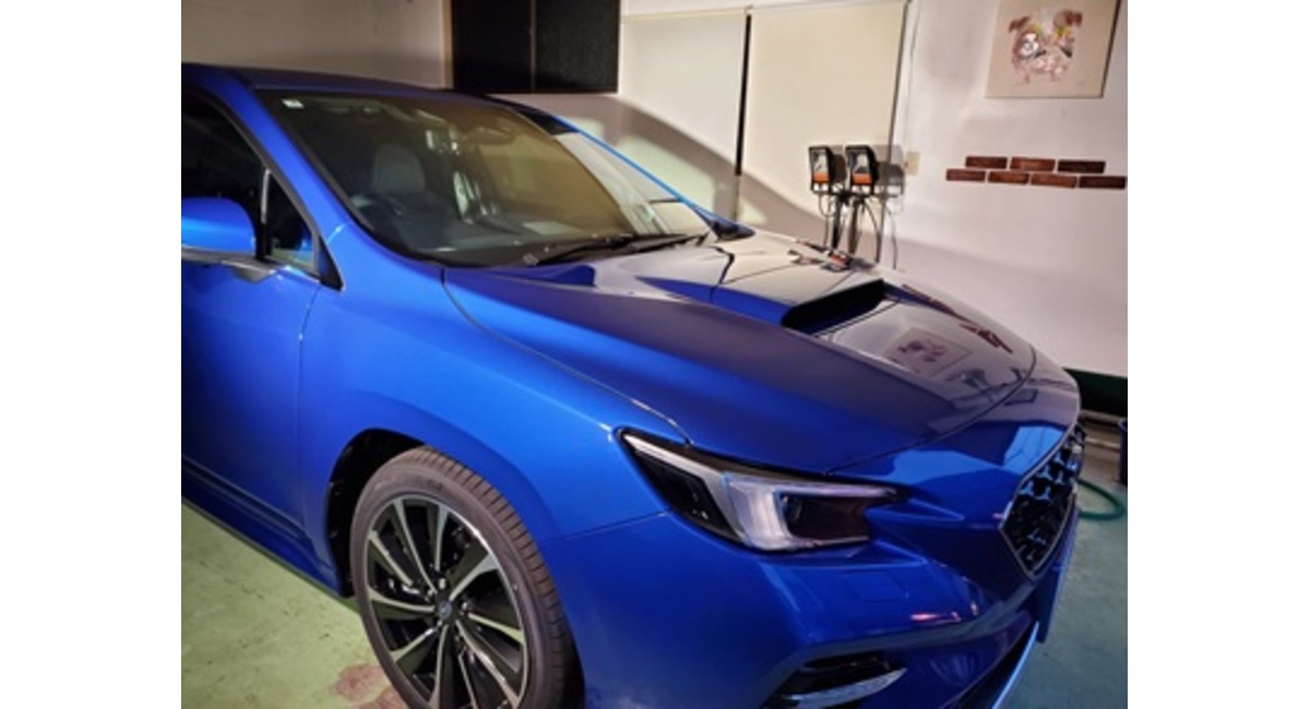 レヴォーグSTi