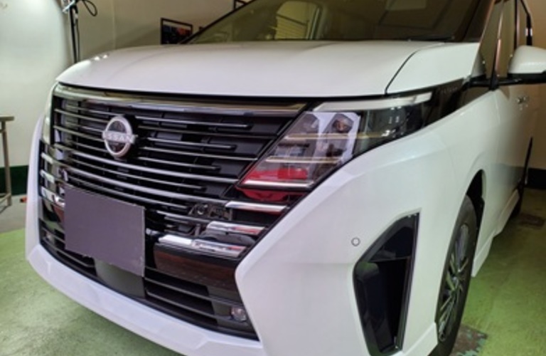 日産セレナ