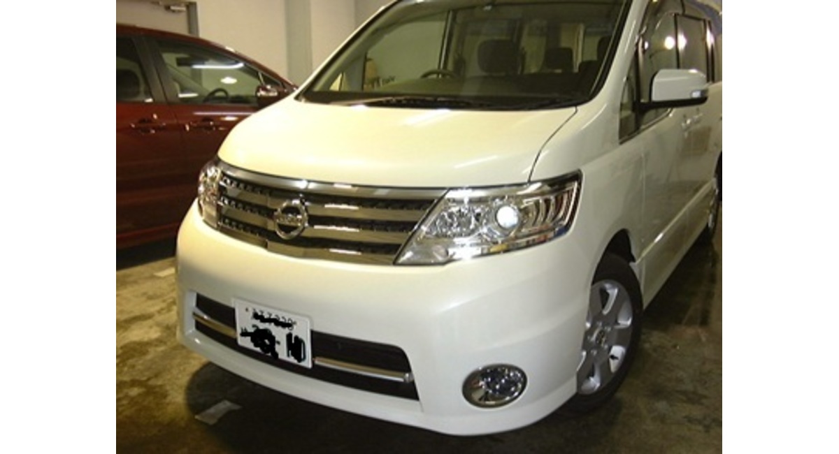 日産セレナ