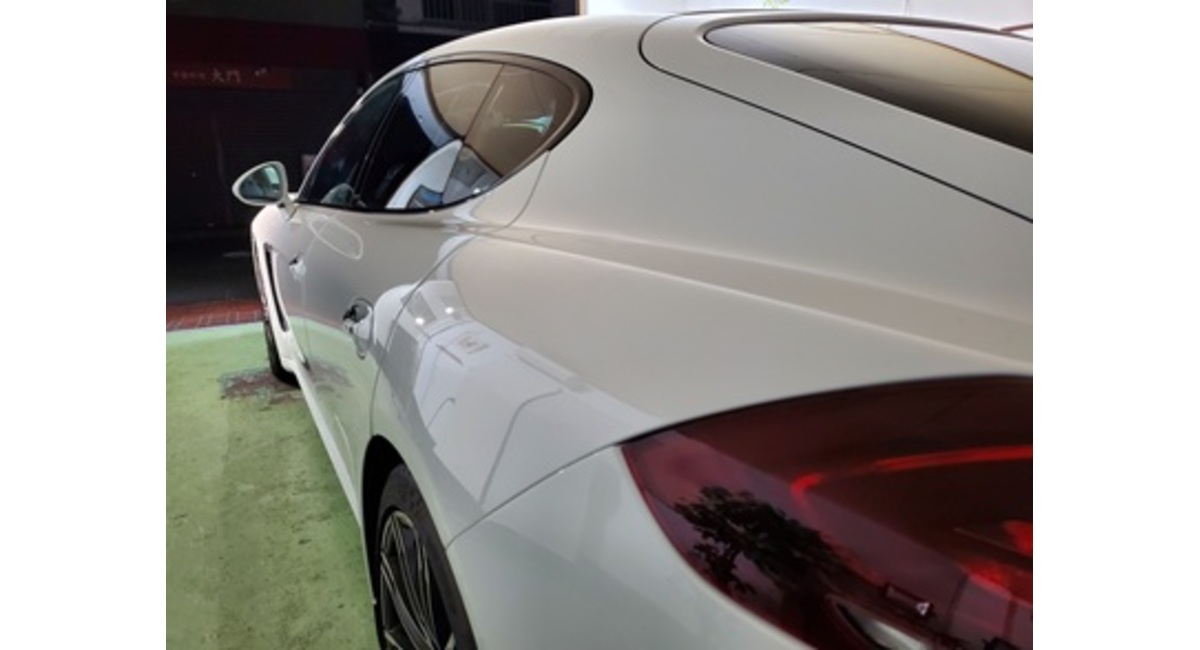 ポルシェパナメーラGTS