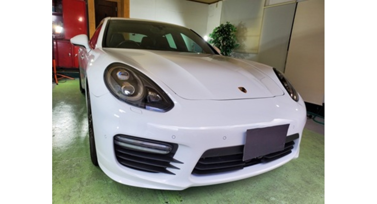 ポルシェパナメーラGTS