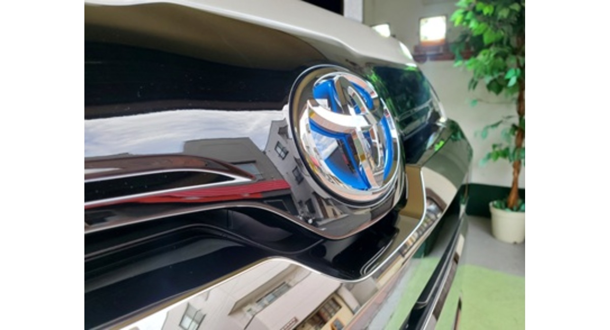 トヨタノアハイブリッド 