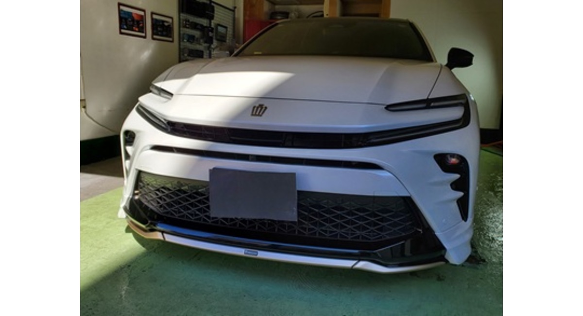 クラウンスポーツphev