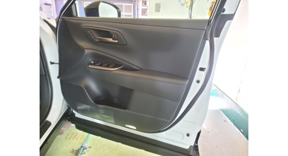 クラウンスポーツphev