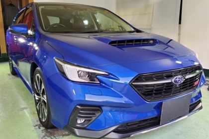 レヴォーグSTi 